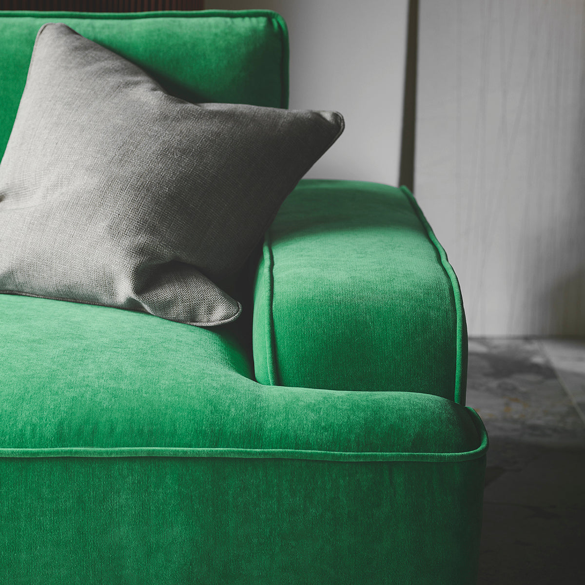 Leonora 3.5 Seater Sofa - Image 10